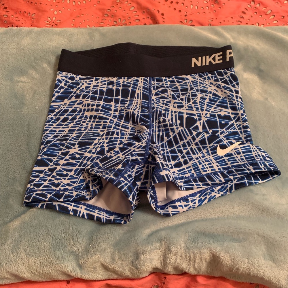 Blue electric print Nike pro spandex